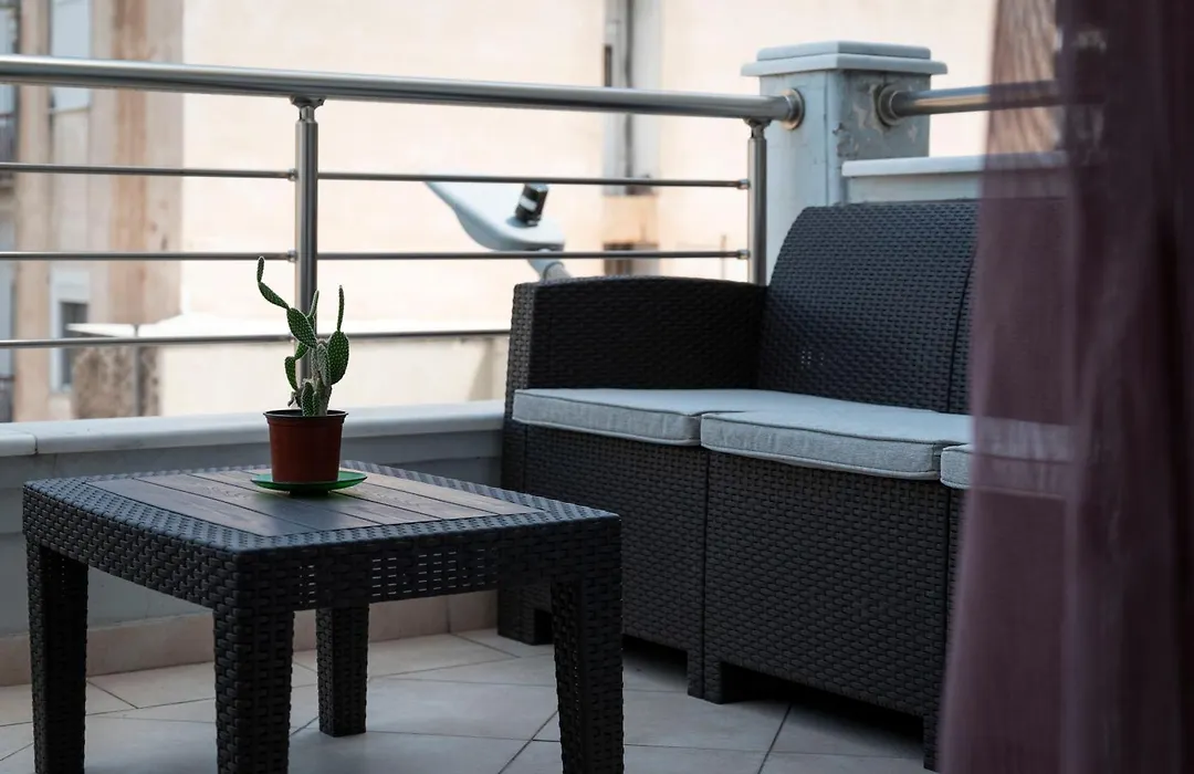 3Ba Next To Metro And Athens City Center With View-1