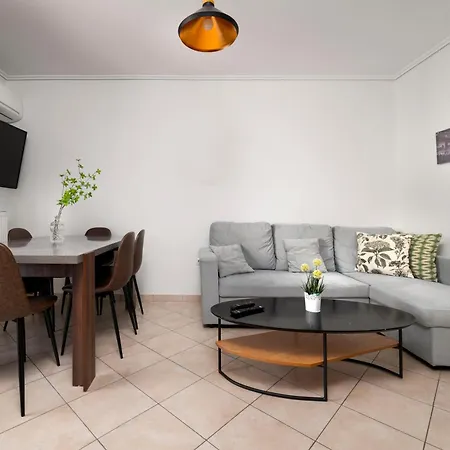 3Ba Next To Metro And Athens City Center With View-2
